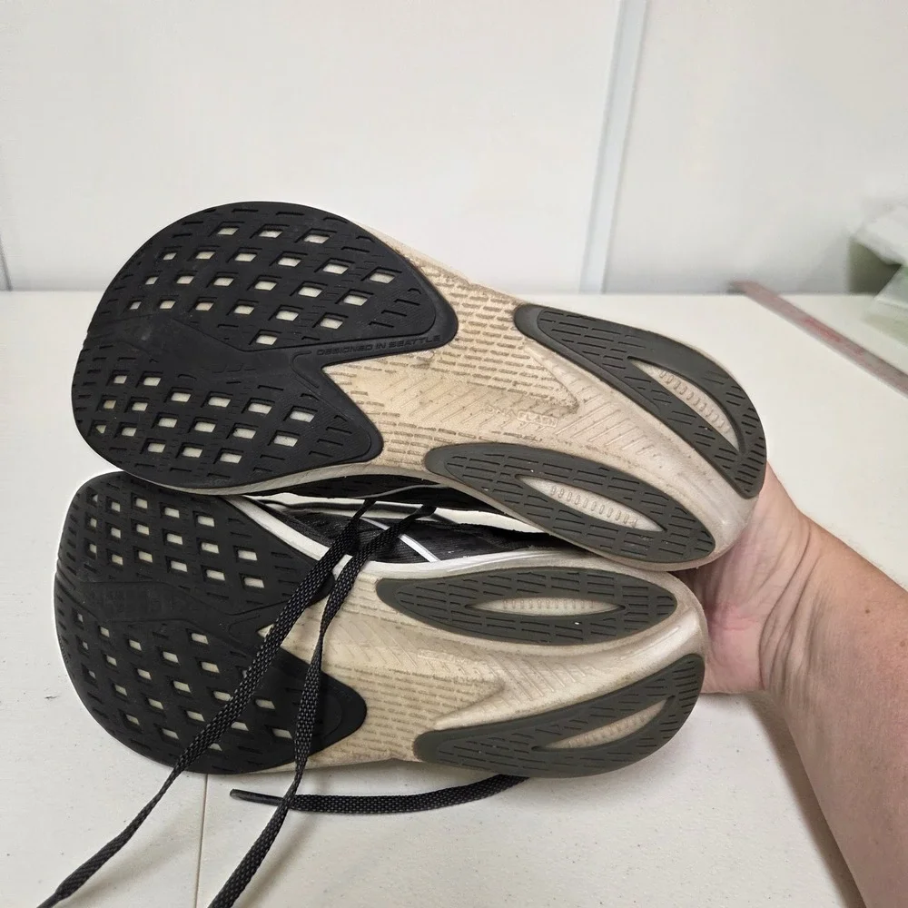 Brooks brand model
